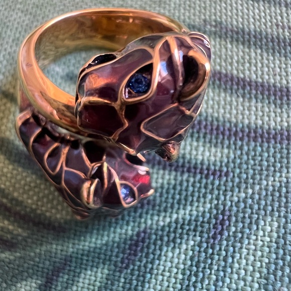 NIB Gucci tiger head motif  ring - Picture 7 of 11